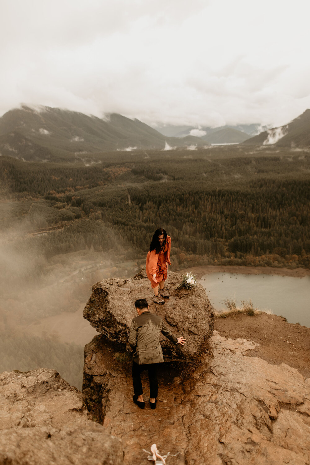 most beautiful places to elope at on snoqualmie pass