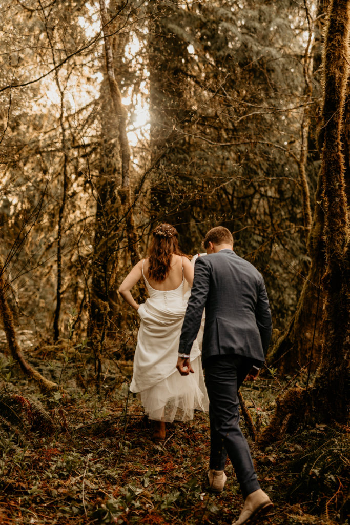 Mt hood elopement in the forest first look at sunrise 