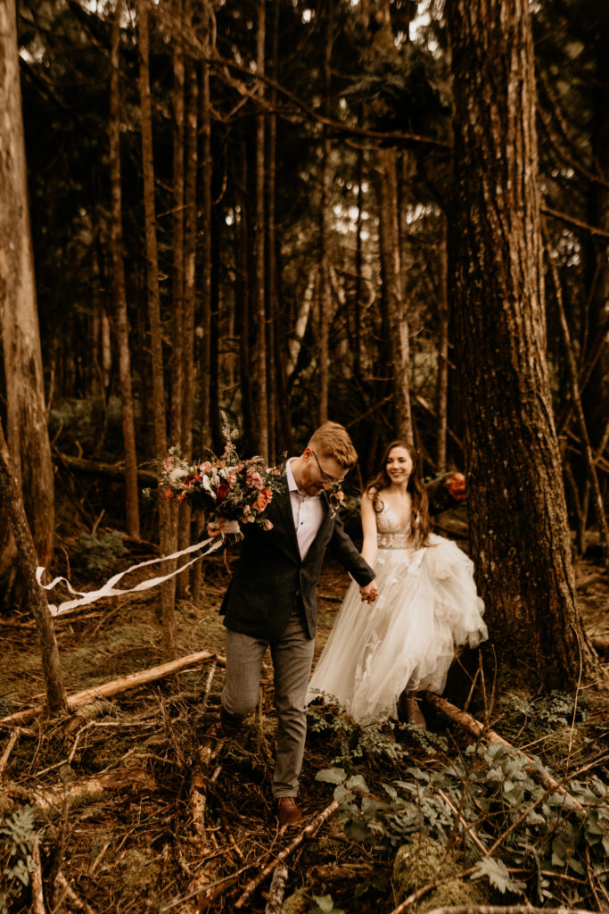 How to elope at ruby beach 