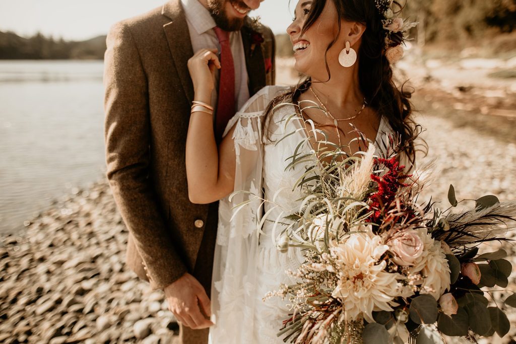 How to pick your elopement outfit 