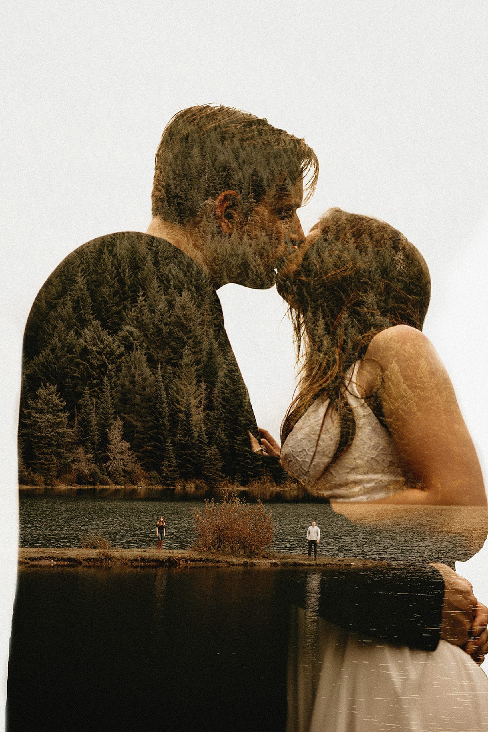 couple kissing gold creek pond